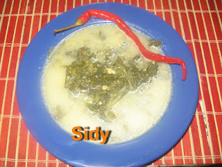 Ciorba de salata verde cu zer si lapte batut