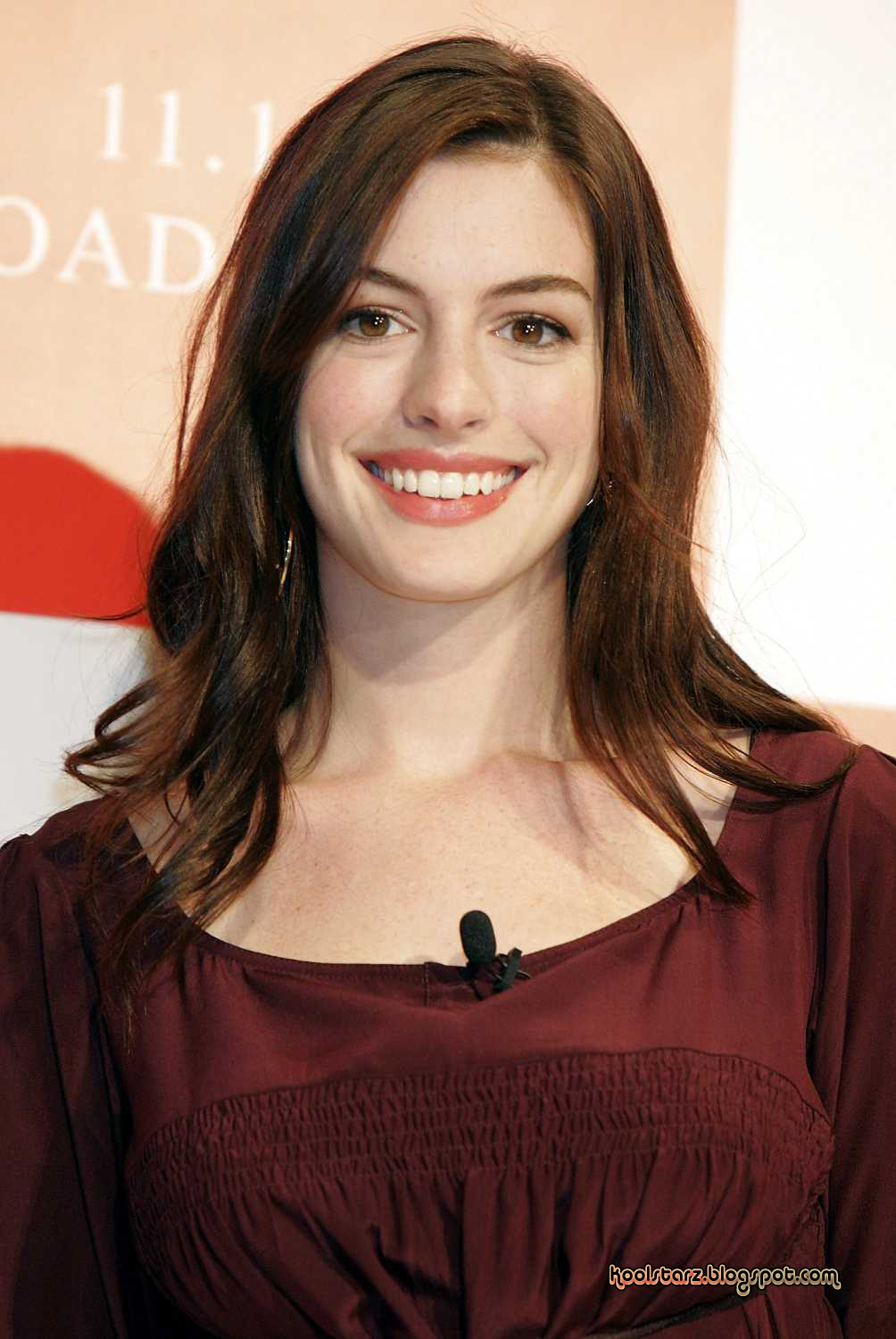 [Anne_Hathaway_Koolstarz.blogspot.com.jpg]