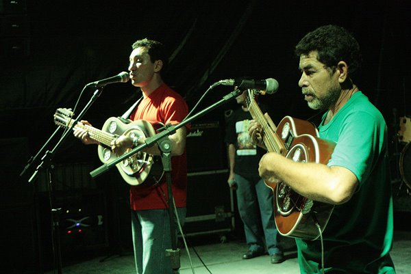 [FT+PARA+BLOG+DO(A)+COBRA.jpg]