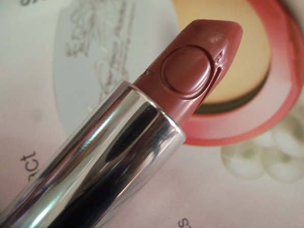 Lakme Lipstick Lakme Lip Love Lipstick Shades Price And Photos