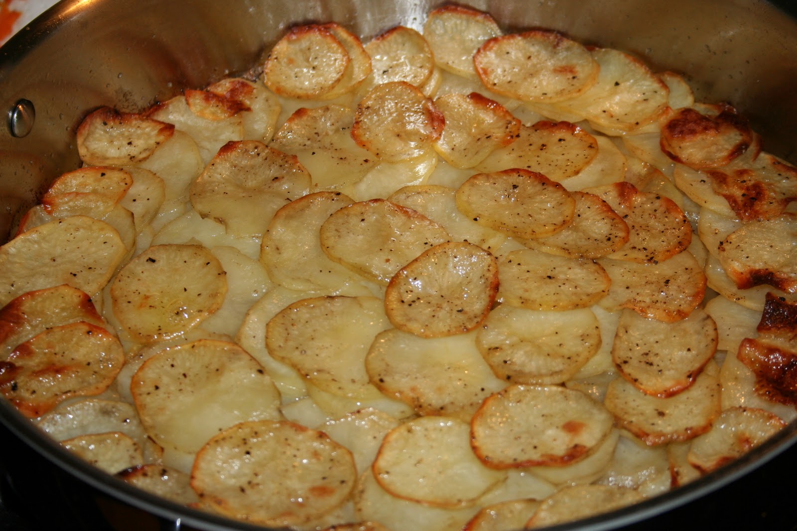 Janis Cooks Potatoes Anna
