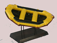 Miniatur Perahu Karet Warna Kuning