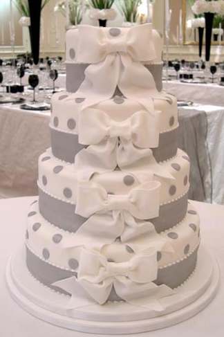 Hochzeits-Kuchen