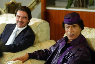 Aznar+Gadafi.jpg