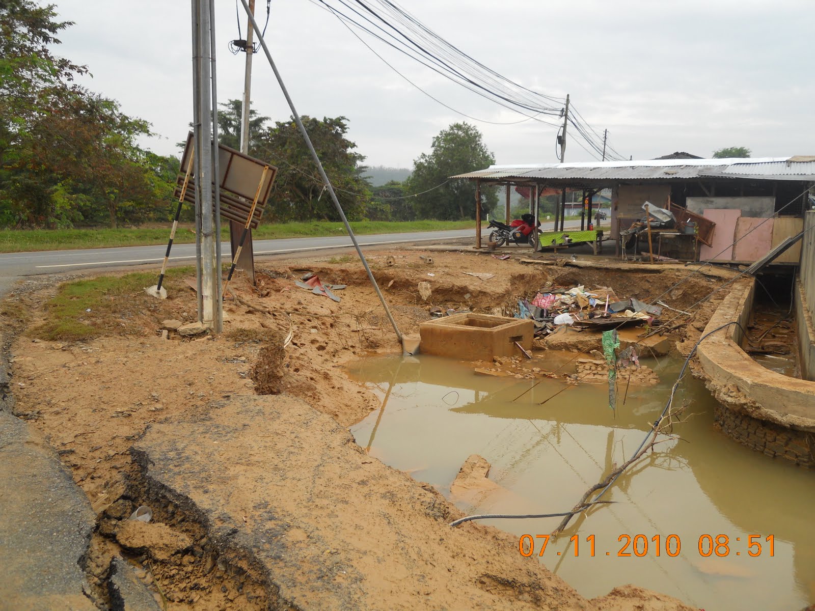 Banjir Kedah TERKINI  Catatan 7 Nov 2010 ~ Suara 1Sarawak™
