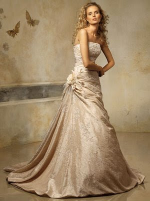 Wedding Gown Picture: June 2010