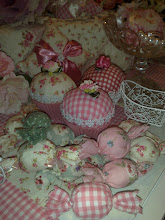 Fabric cup cakes n sweets