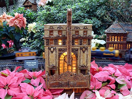 [Lincoln+Park+Conservatory+Flower+and+Train+Show11.jpg]