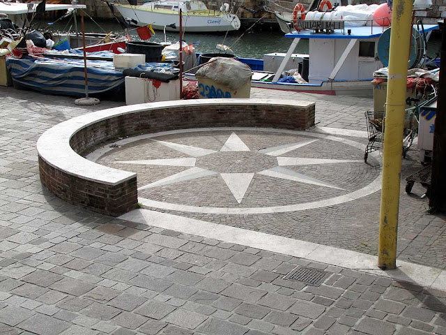 Compass rose, Canale dei Francesi, Livorno