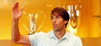 Van Nistelrooy ya es jugador del Hamburgo