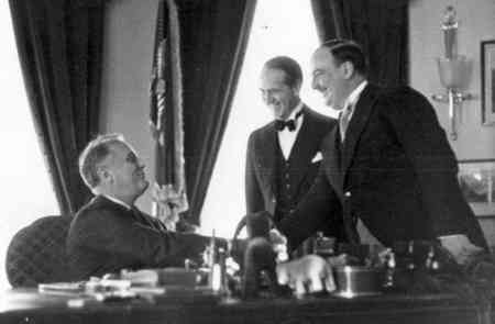 06 de janeiro de 1939 - Com a eclosão da Segunda Guerra na Europa o EUA aproxima-se do Brasil