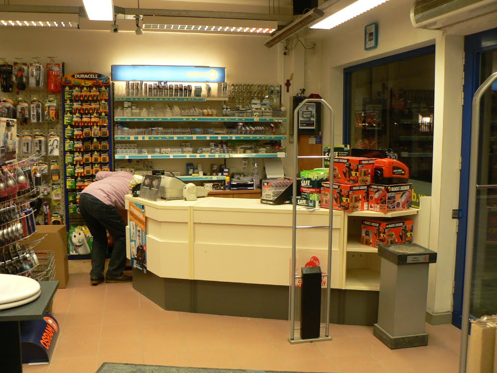 REALTIME OOSTENDE 2010 Do It Yourself Center