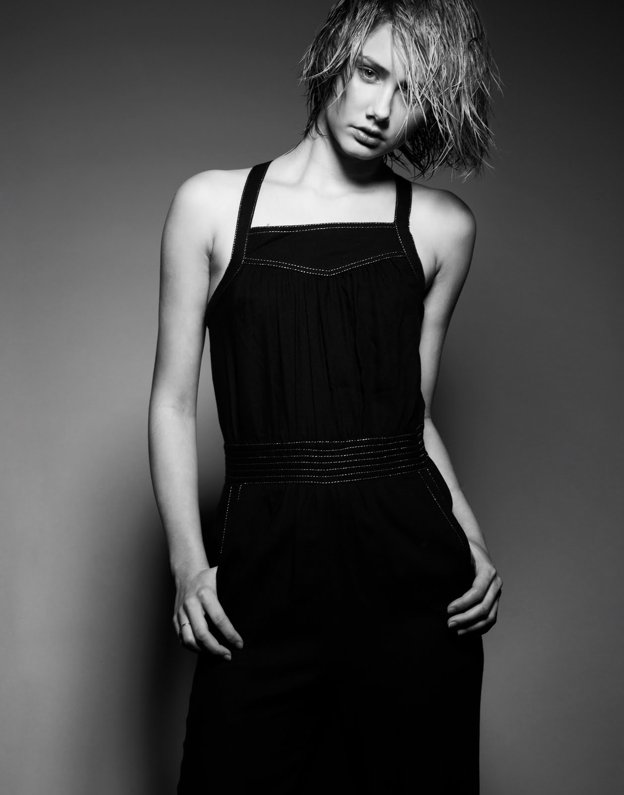 MAJOR MODEL WOMEN: Sophie Goodnight: Sophisticated Beauty