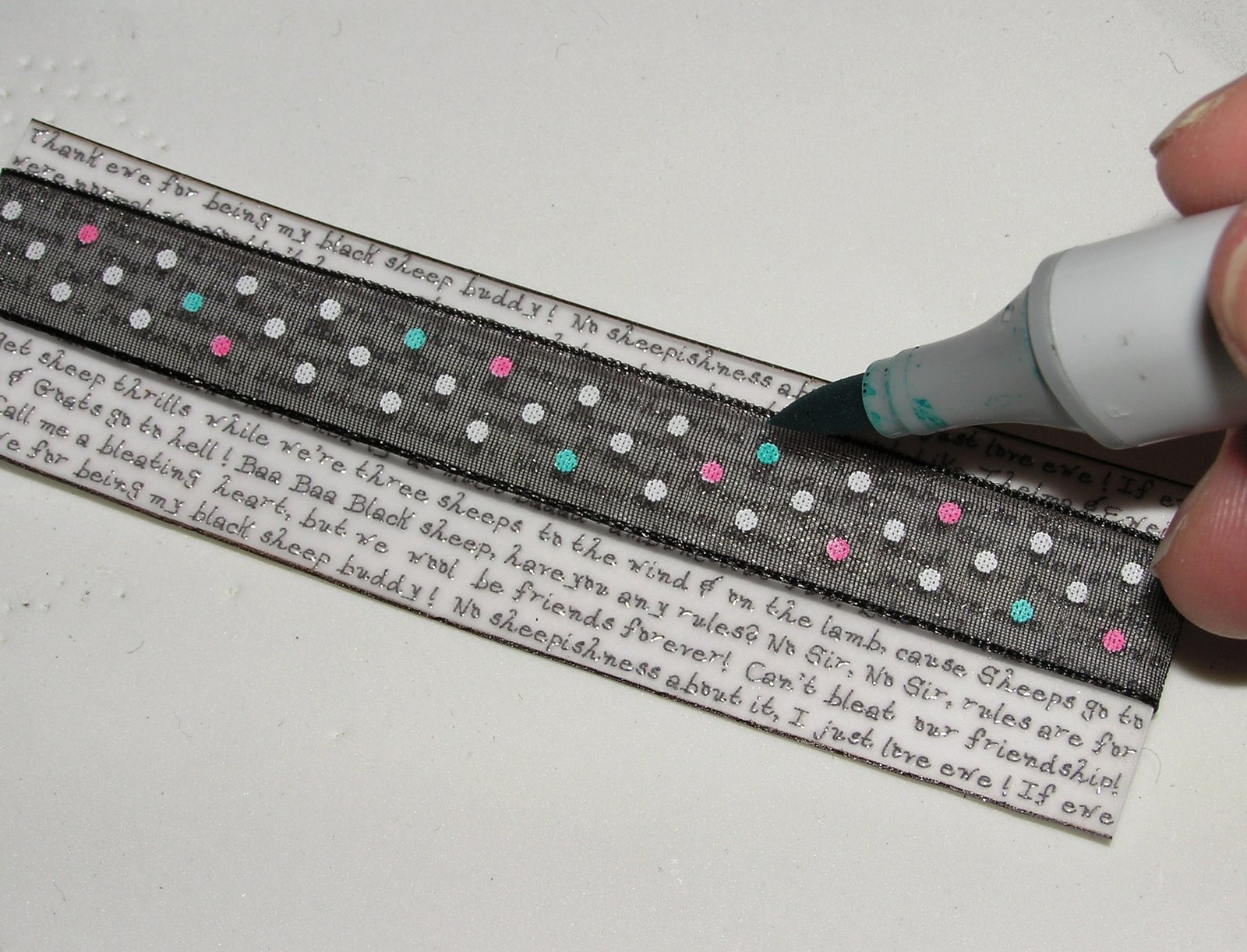 [You+can+use+copics+to+colour+the+gorgeous+white+dotted+ribbon+from+Kit.JPG]