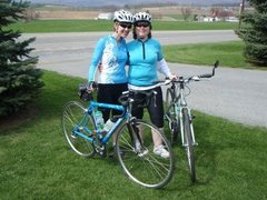 Cycling Sisters