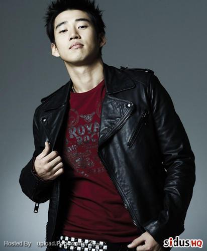 Simple Life: god Yoon Kye Sang
