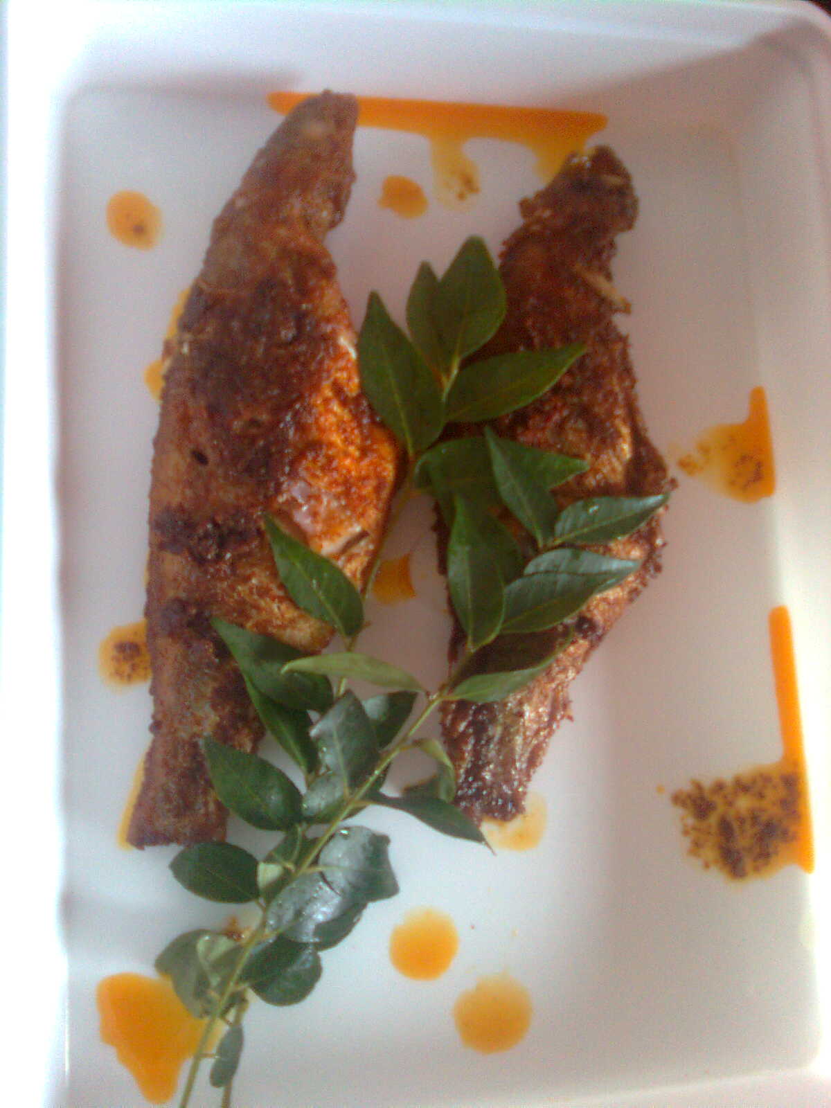 Reshmi's Foody World "DEEP FRIED THREADFIN BREAM(EASY FRIED FISH