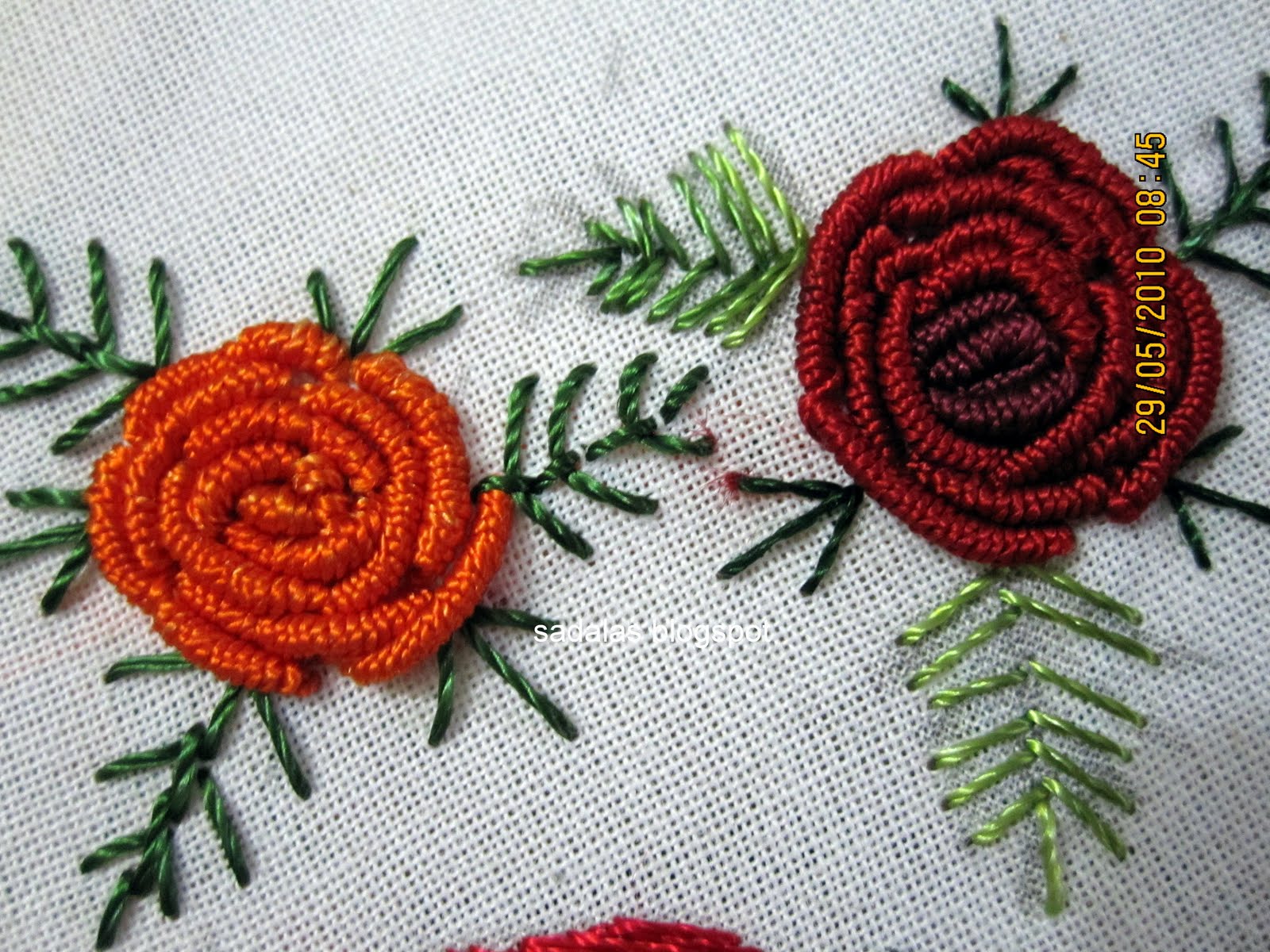 25 Beautiful Hand Embroidery Designs - SloDive - Dive Into Inspiration