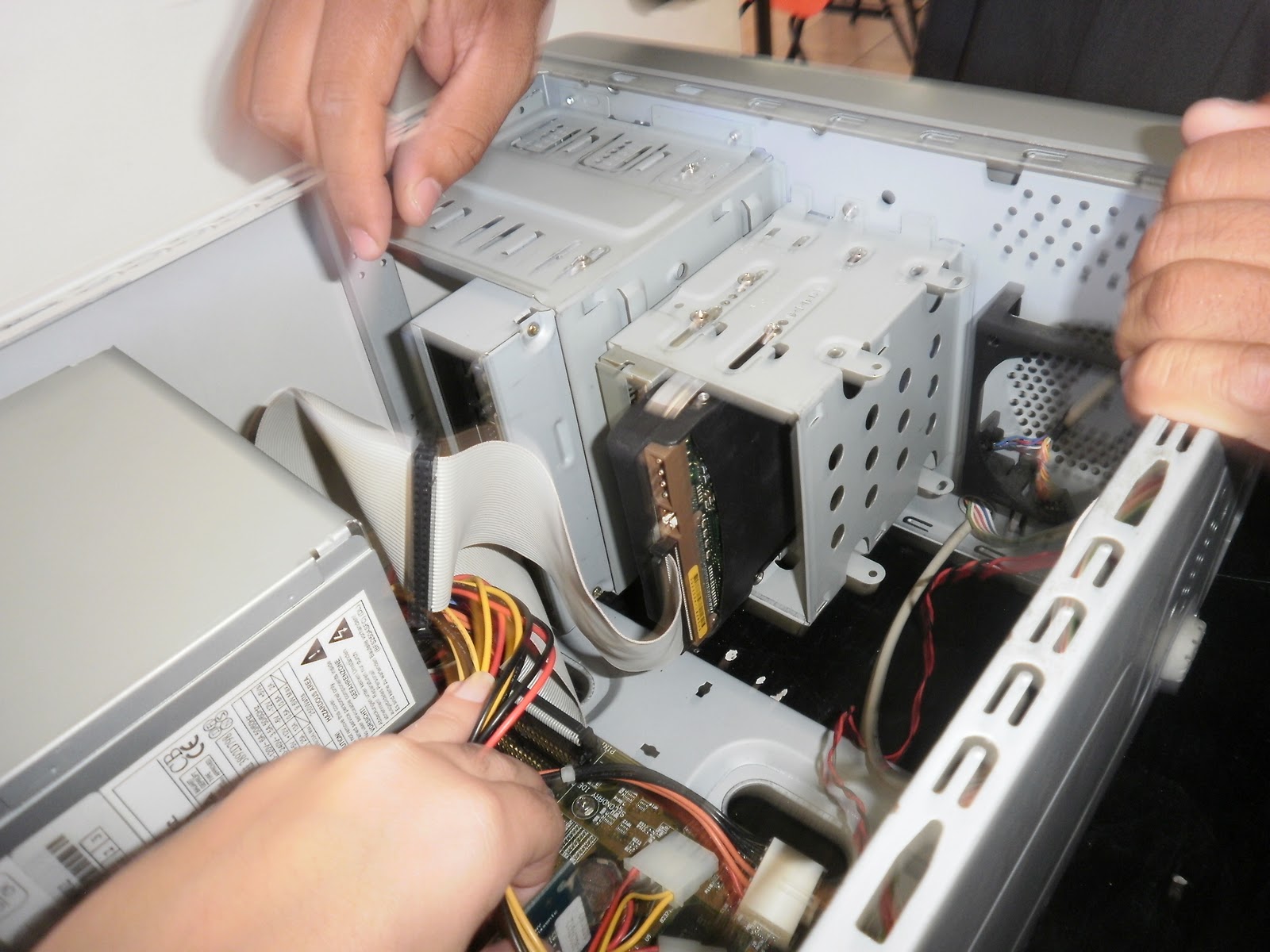 instalacion del equipo de computo: como armar el gabinete