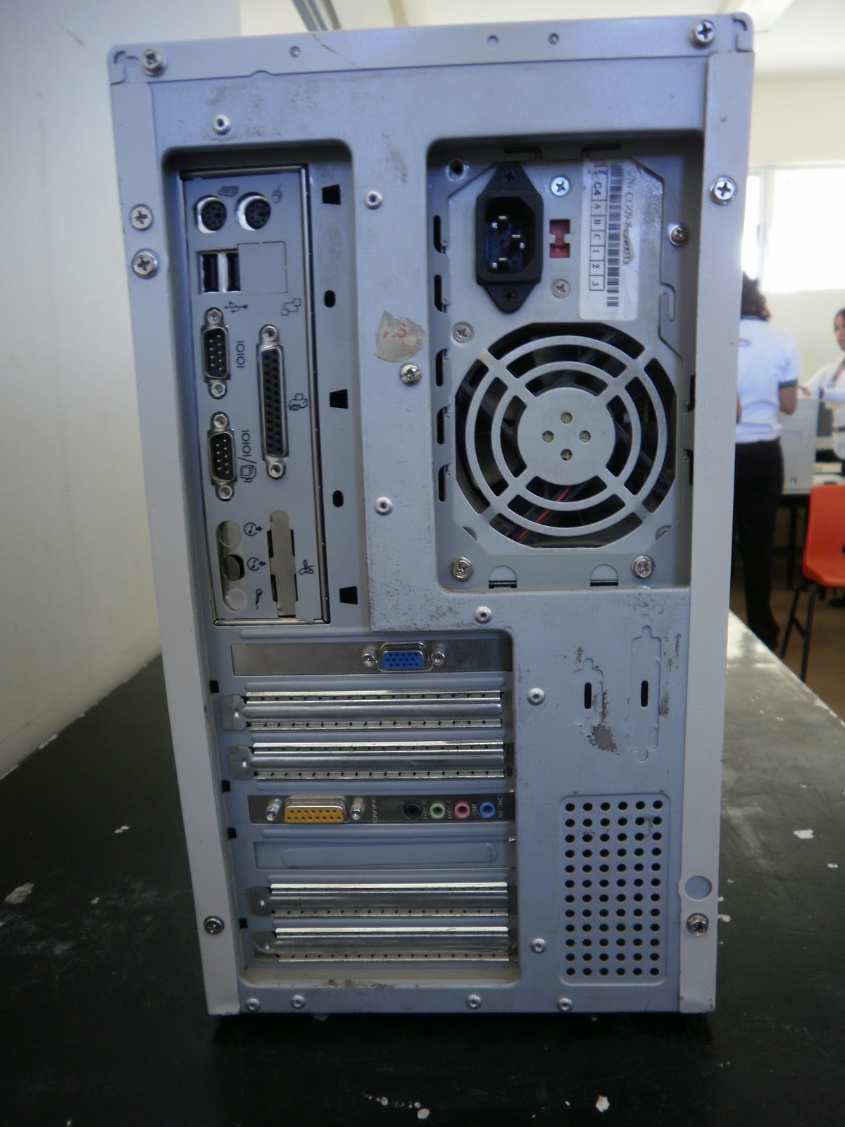 instalacion del equipo de computo: Armado y Desarmado del Gabinete