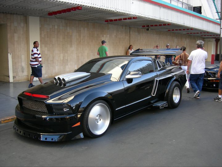 HOT CARS TV A few famous Movie Cars.....