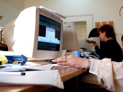 [functionar-public.jpg]
