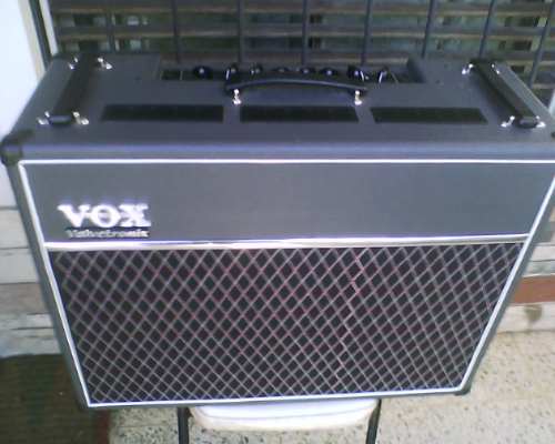 BeatleManiáticos: SALE: AMPLIFICADOR VOX AD 100 VTXL