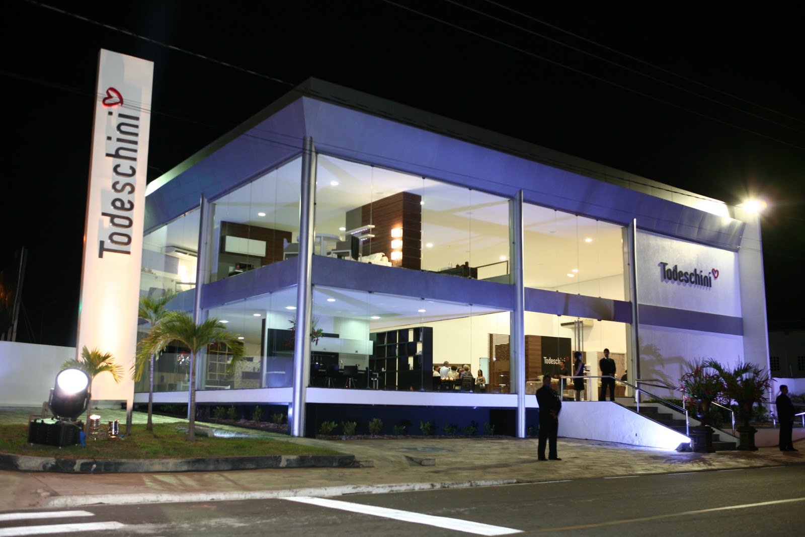 Todeschini conquista Aracaju e cresce em Salvador