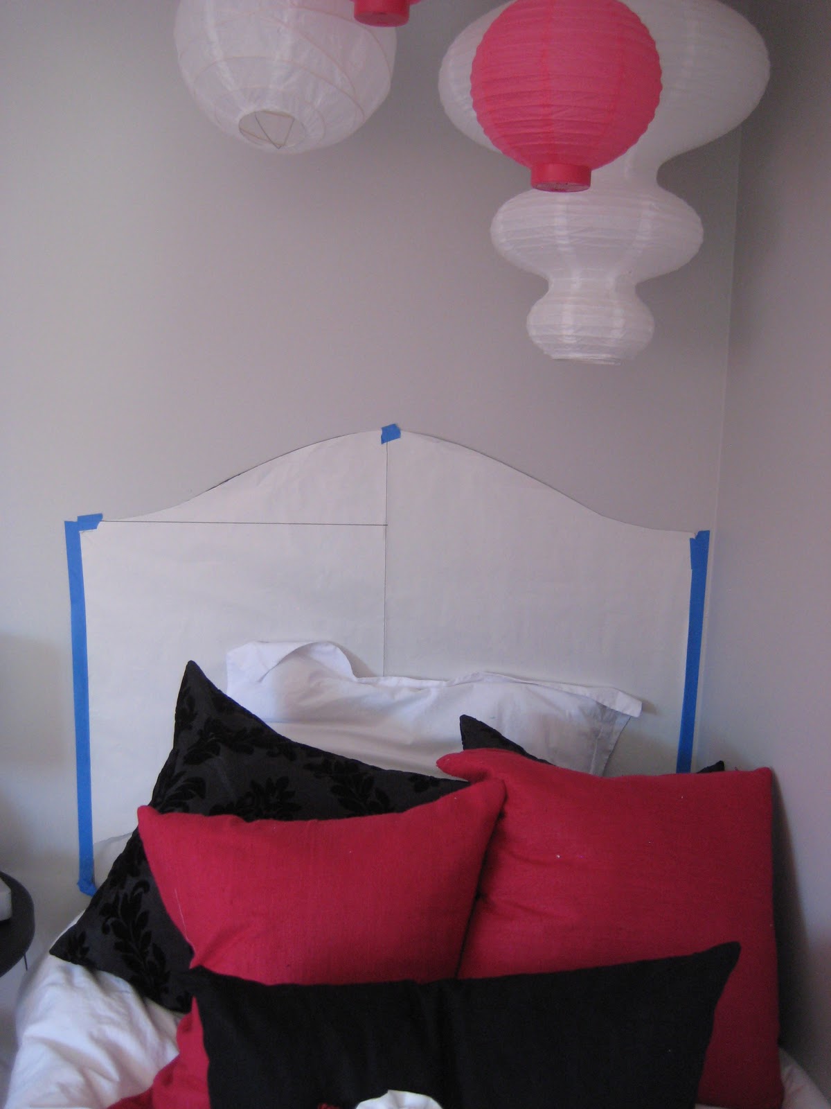 * Remodelaholic * How to Make a Diamond Tufted Headboard