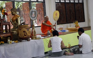 Blessings from the head abbot at Sam Kong Temple