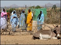 [Darfur+women.jpg]
