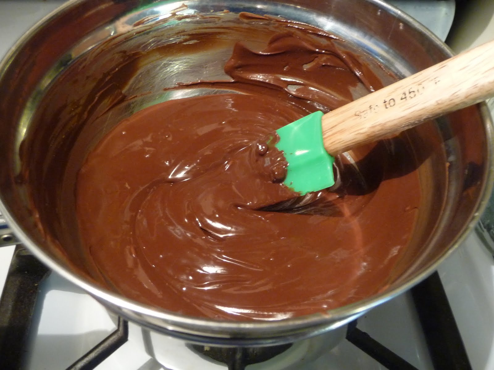 Clean Eating Machines Garbanzo bean brownies