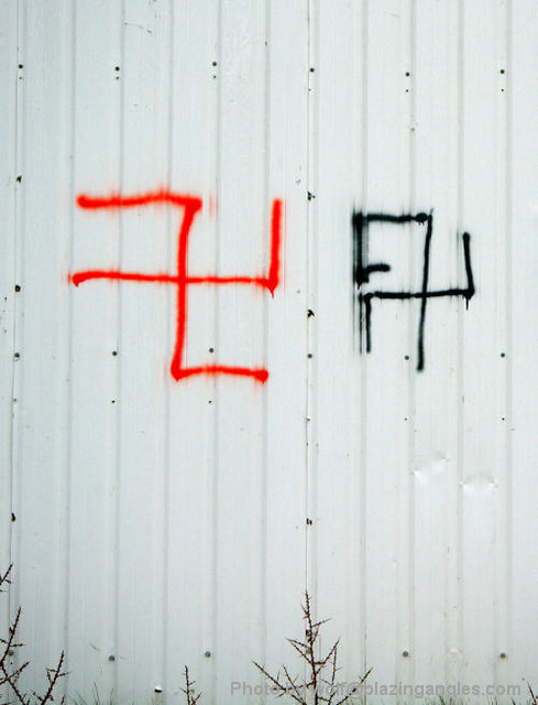 fail-swastika.jpg