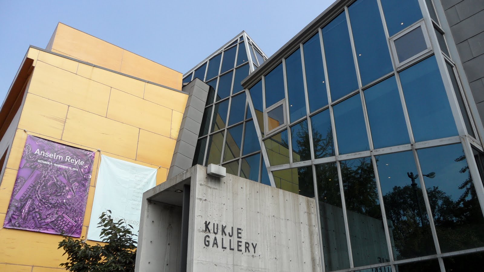 A wonderful world 2010 World design capital... Seoul