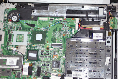 Dr Laptop 1 Malaysia: Compaq Presario V3000