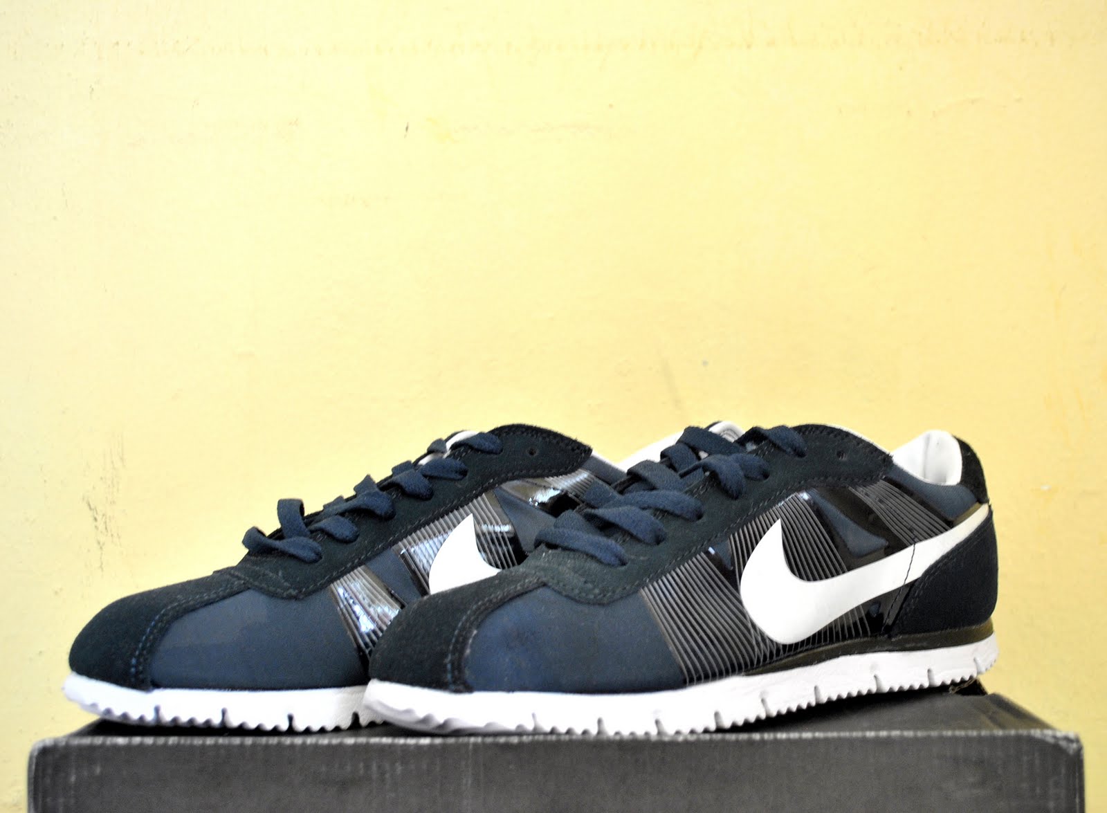 cortez fly motion