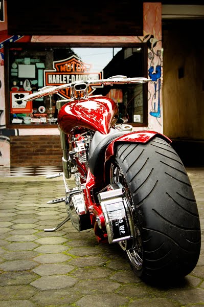 2005 Harley Davidson Pro-Street Customized