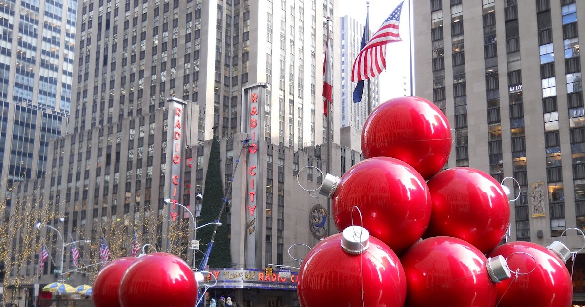 New York City and its big balls (pt. 1) [ Being Ron ]