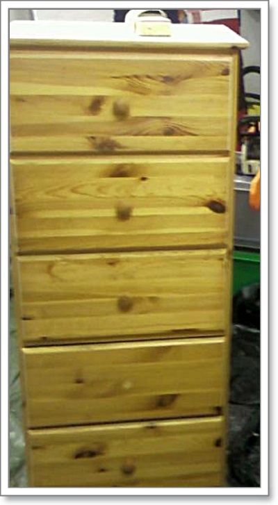 mosterfi: Byrå i New England-stil