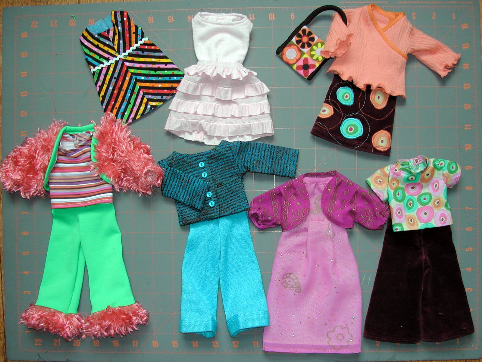 Детская одежда кукла