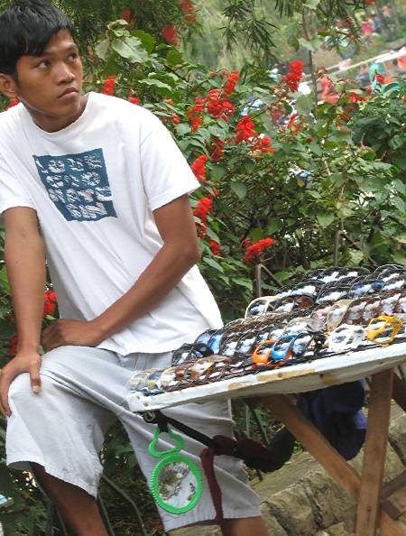 sunglass vendor at Burnham Park in Baguio City