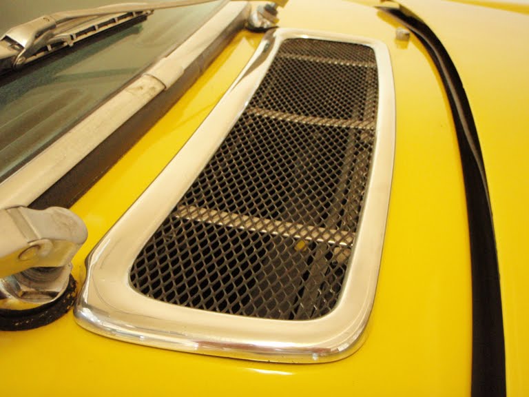 1971 Volvo 1800E Restoration Air Intake Grille