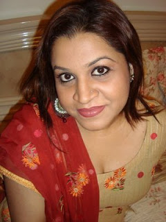 PHOTO GALLERY: Deshi Girls Pic