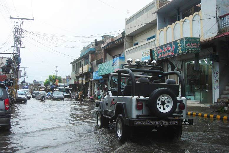 Hazro TV , Picture Of Chhachh ,Pics of Chhachies Heavy rain in Hazro city.