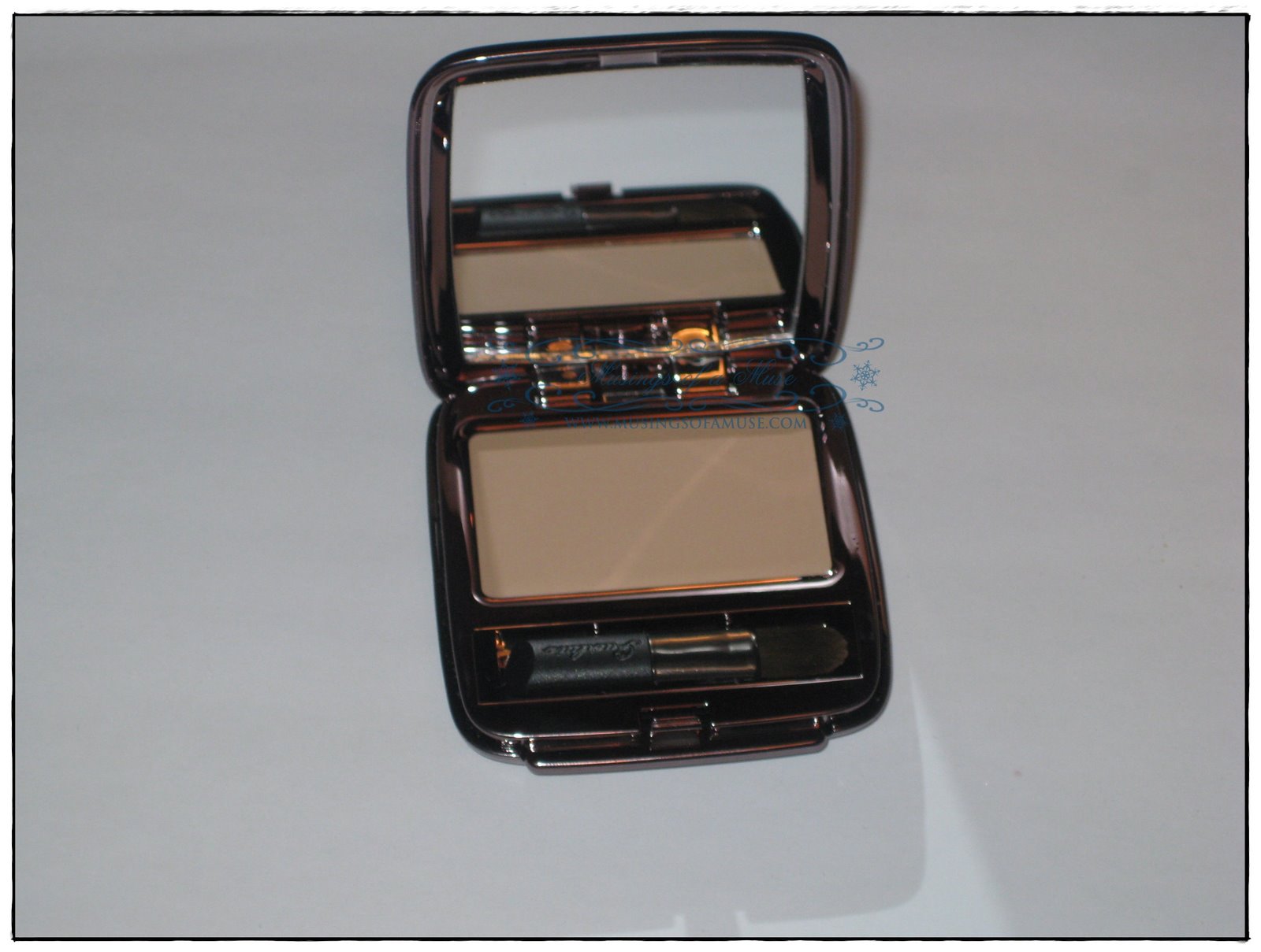 [Guerlain+Ombre+Eclat+Eye+Shadow+Primer+9.jpg]