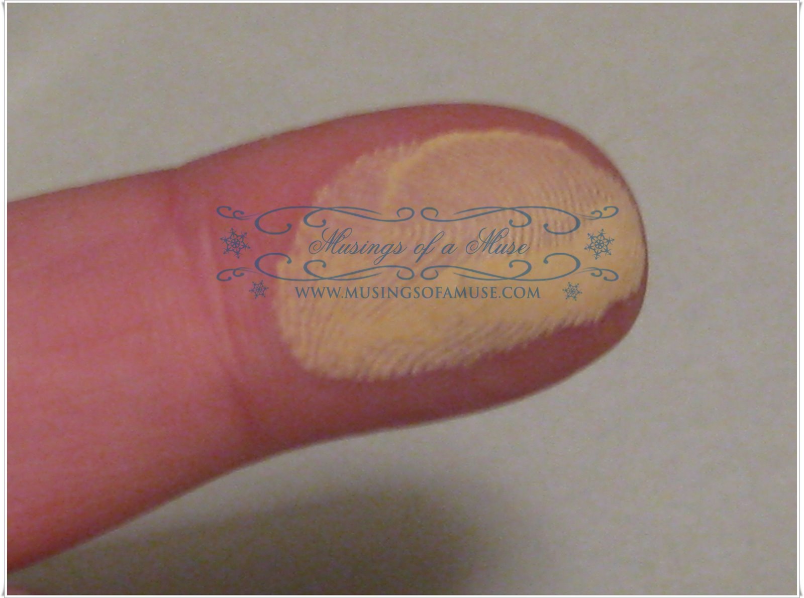 [Benefit+Hello+Flawless!+17.jpg]