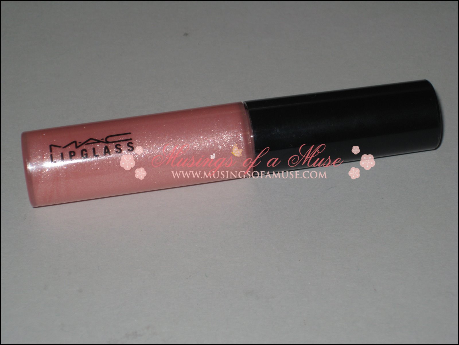 [MAC+Rose+Romance+33.jpg]