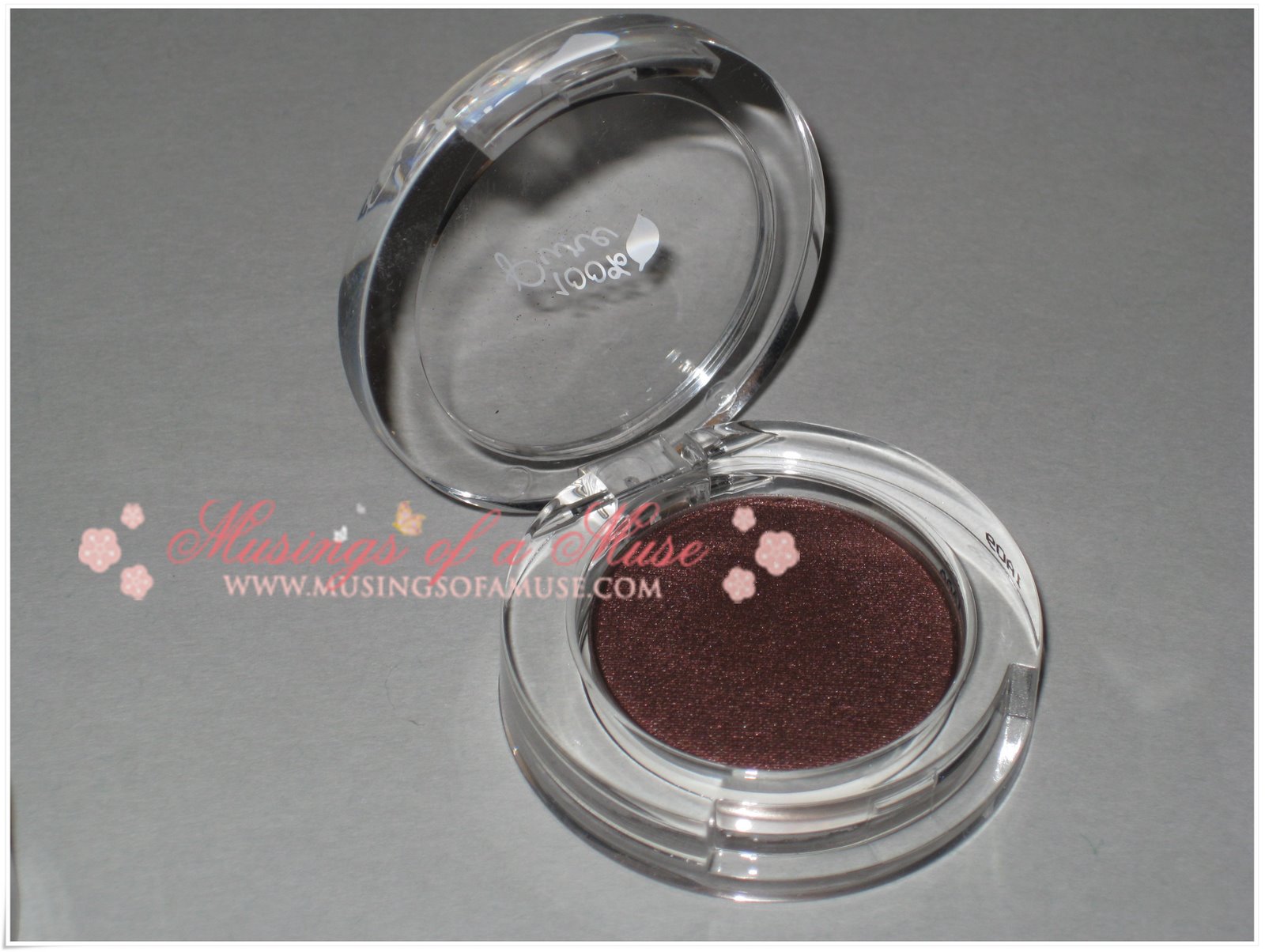 [100%+Pure+Cosmetics+13.jpg]