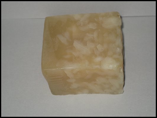 [Lush+Queen+of+Hearts+5.JPG]