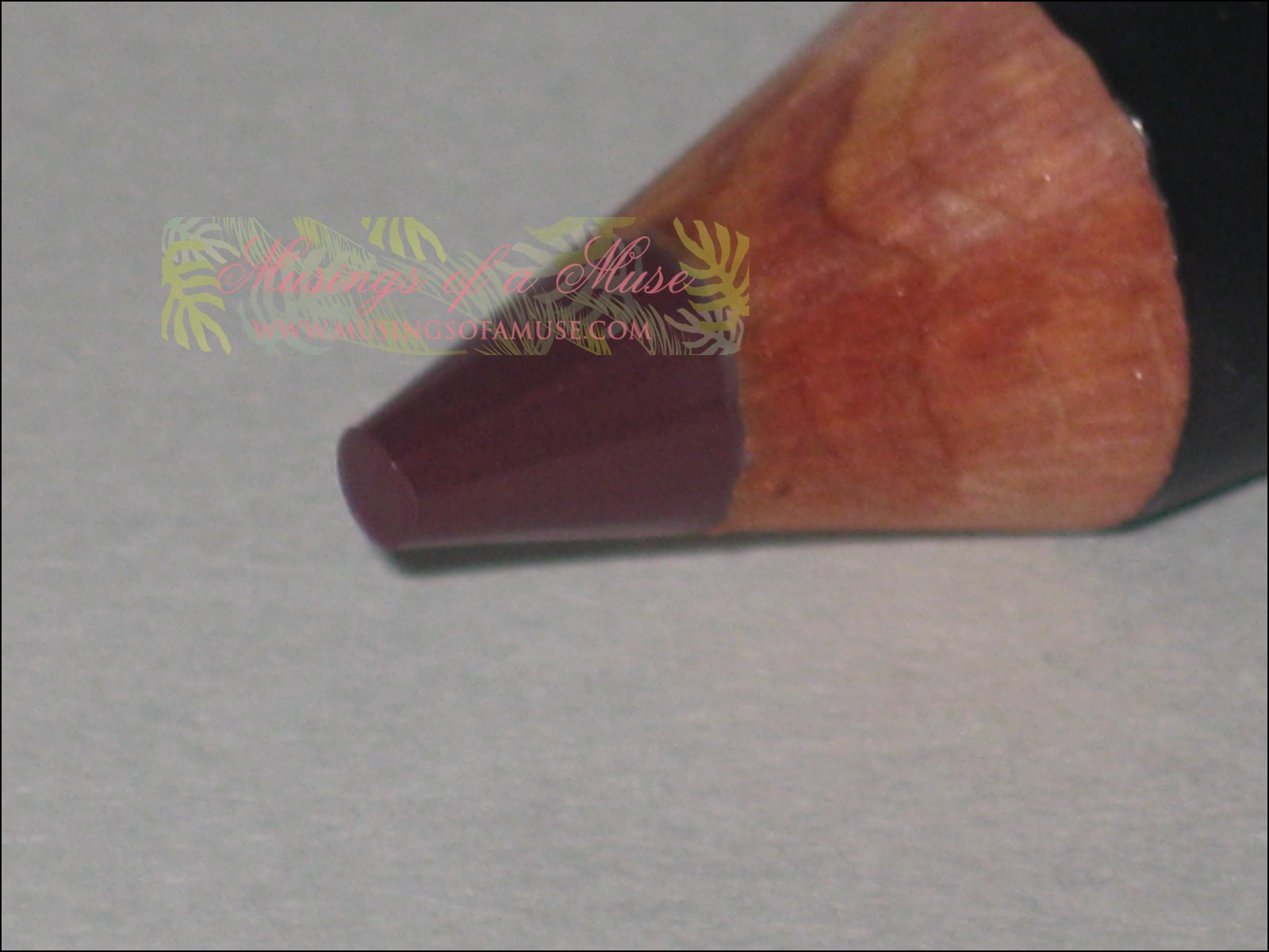 [Smashbox+Reign+Collection+022.JPG]